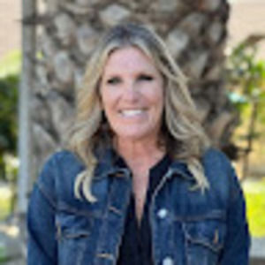 Meet your Posher, Daphne